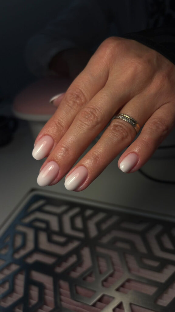 0F058C22-2AD9-4D17-8479-C5189B3B285B