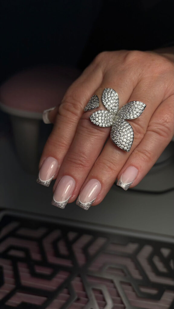 826B08E9-632F-4963-841B-8D2CDF4424D0