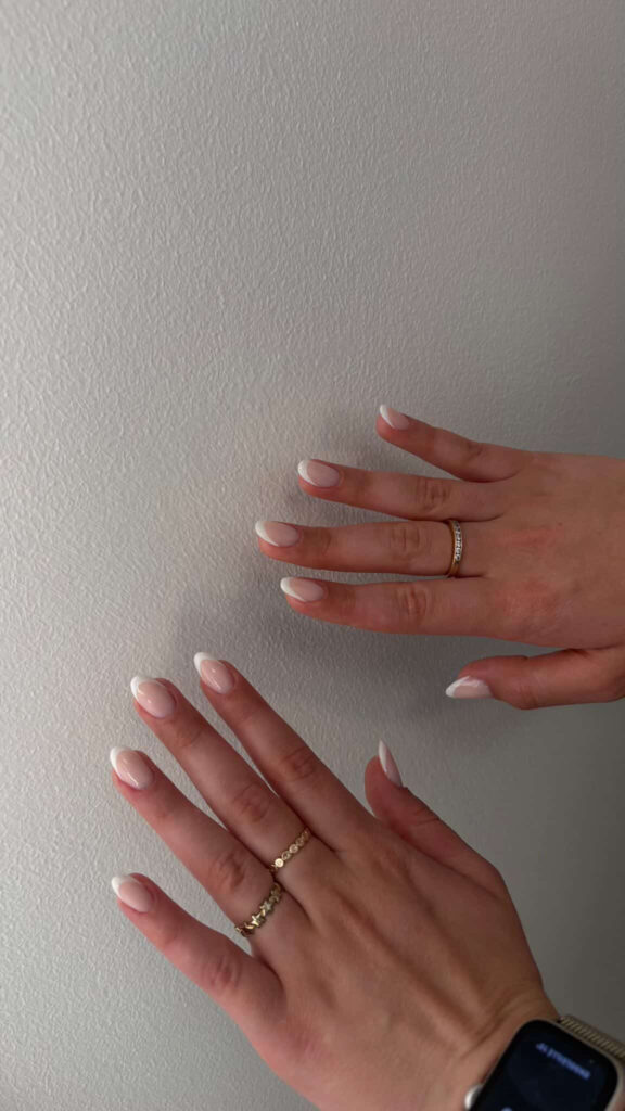 A6CB25F0-746A-44B1-BBA8-EAB1324D9CD5